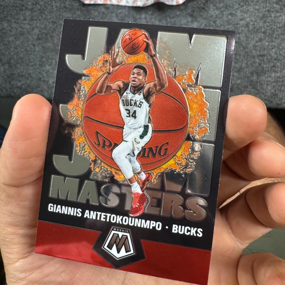 Panini Trading Card Giannis Antetokounmpo OS Mosaic Jam Masters Bucks No. 19 NBA
